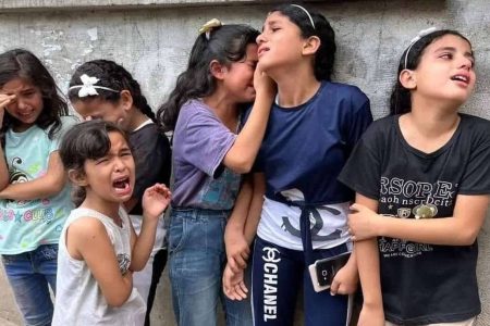 واکنش دختر بچه غزه‌ای بعد از شنیدن خبر شهادت تمام اعضای خانواده اش