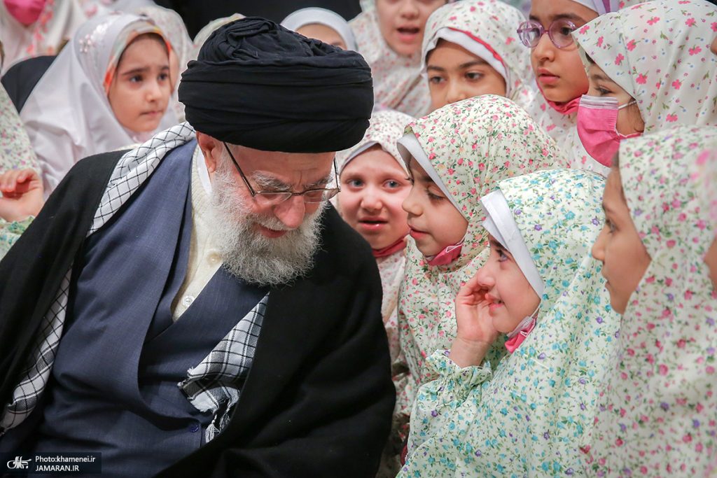 شهادت رهبر و فرشتگان میناب: مرثیه‌ای برای داغ دوگانه امت