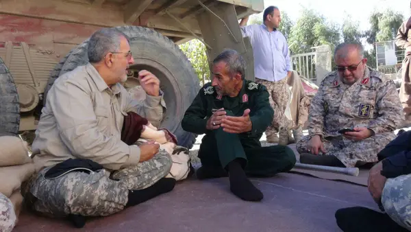 روایتی انسانی از زندگی شهید محمد پاکپور؛ داستان پسری که در میان مسئولیتهای بزرگ، همیشه به مادرش ارادت داشت و با جمله «مراقب ننه باشید» یادگار ماند.